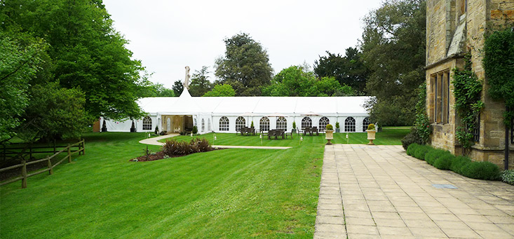 Mountains Country House, Kent - Marquee Wedding